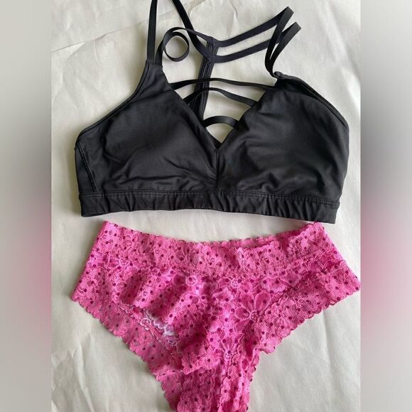 Victoria’s Secret Bundle Size S/XS - Picture 1 of 6